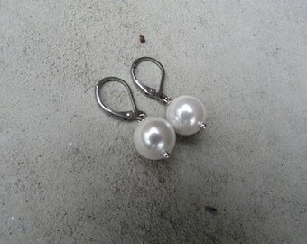 10mm White Pearl Earrings,South Sea Shell Pearl Earrings,Pearl Earrings,Dangle Pearl Earrings,Silver Earrings,Wedding Pearl,Weddings