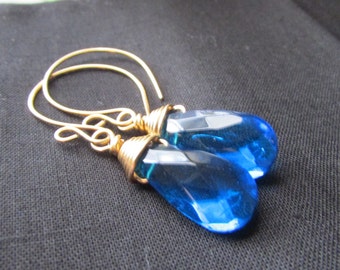 Blue Dangle Gold Earrings,Blue Earrings,Glass Earrings,Teardrop Blue Earrings,Gift,Birthday Gift,Bridal Gift,Gift