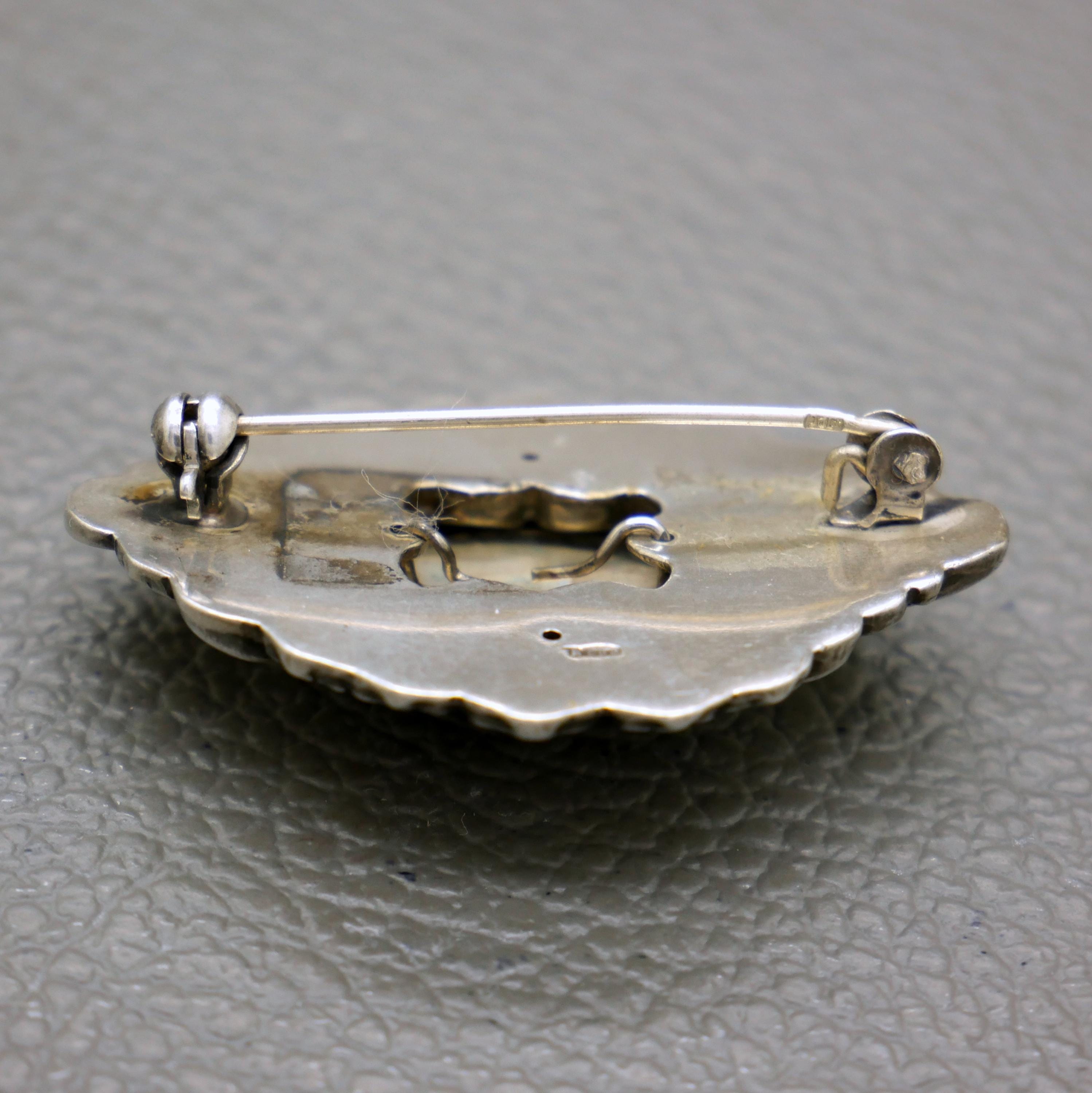 Broche Ancienne En Argent Avec Pierre – Longueur 42mm – Vintage, Sans Marque