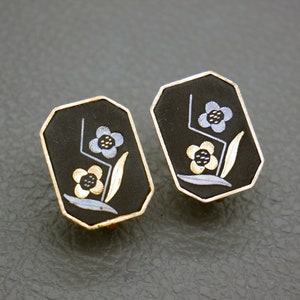 Vintage Amita Damascene 24K Gold Plated Screw Back Earrings, Japanese Mid Century Costume Jewelry, Flower Ornament