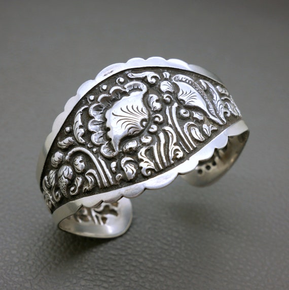 800 silver javanese yogya - Gem