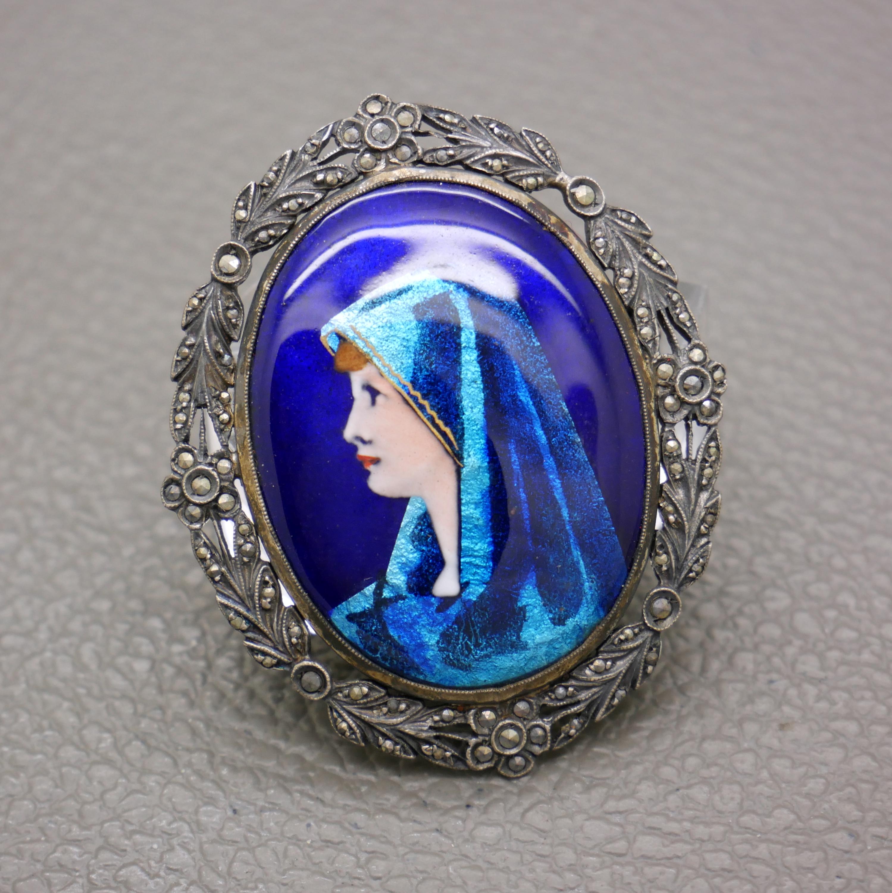 Broche Art Déco Ancienne - Email Limoges Bleu Sur Paillon Argent - Signée CHABROL - État Superbe