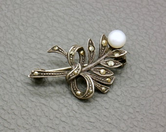 Vintage Marcasite Pin, Natural Pearl & 835 Silver Brooch, Leaf Design Art Deco Style Mid Century Jewelry, Gift for Her