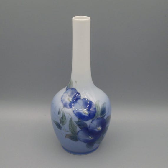 ロイヤルコペンハーゲン 磁器 ロングネック花瓶：手描きモーニング 