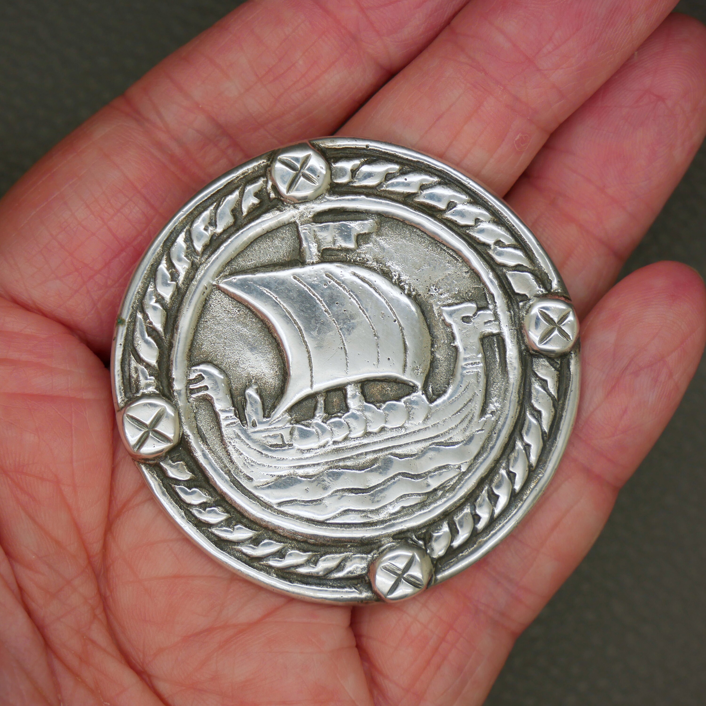 銀製 シルバー830S SILVER830S バイキングシップ 船 ヴィンテージ メーカー FH デンマーク。ヴィンテージ ソリッド 830 シルバー