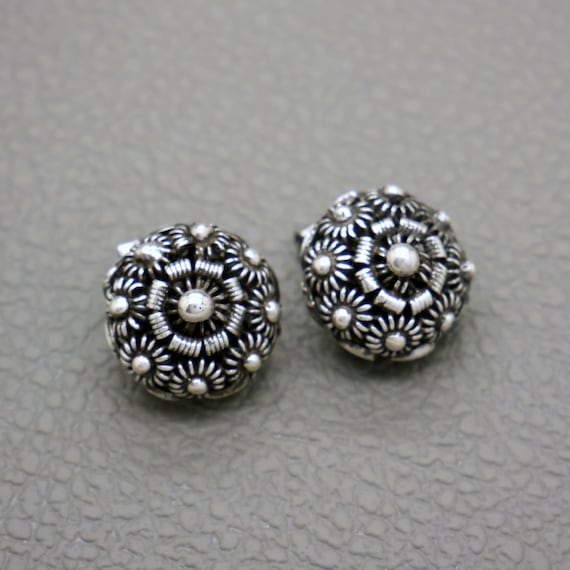 Traditional outlet dutch jewelry