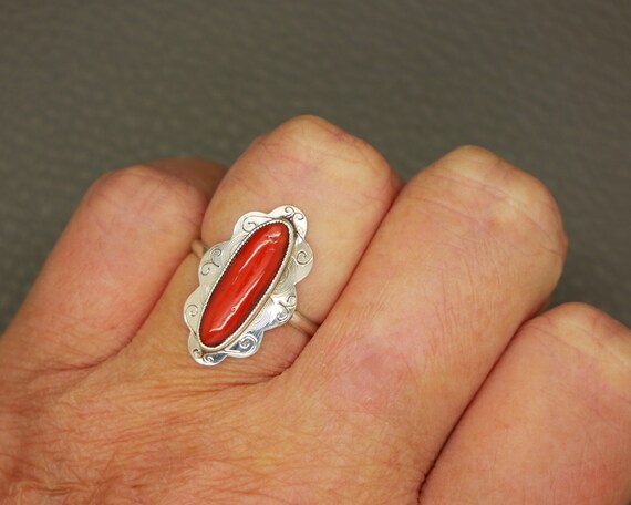 Vintage Red Coral & 835 Silver Ring, Genuine Medi… - image 3