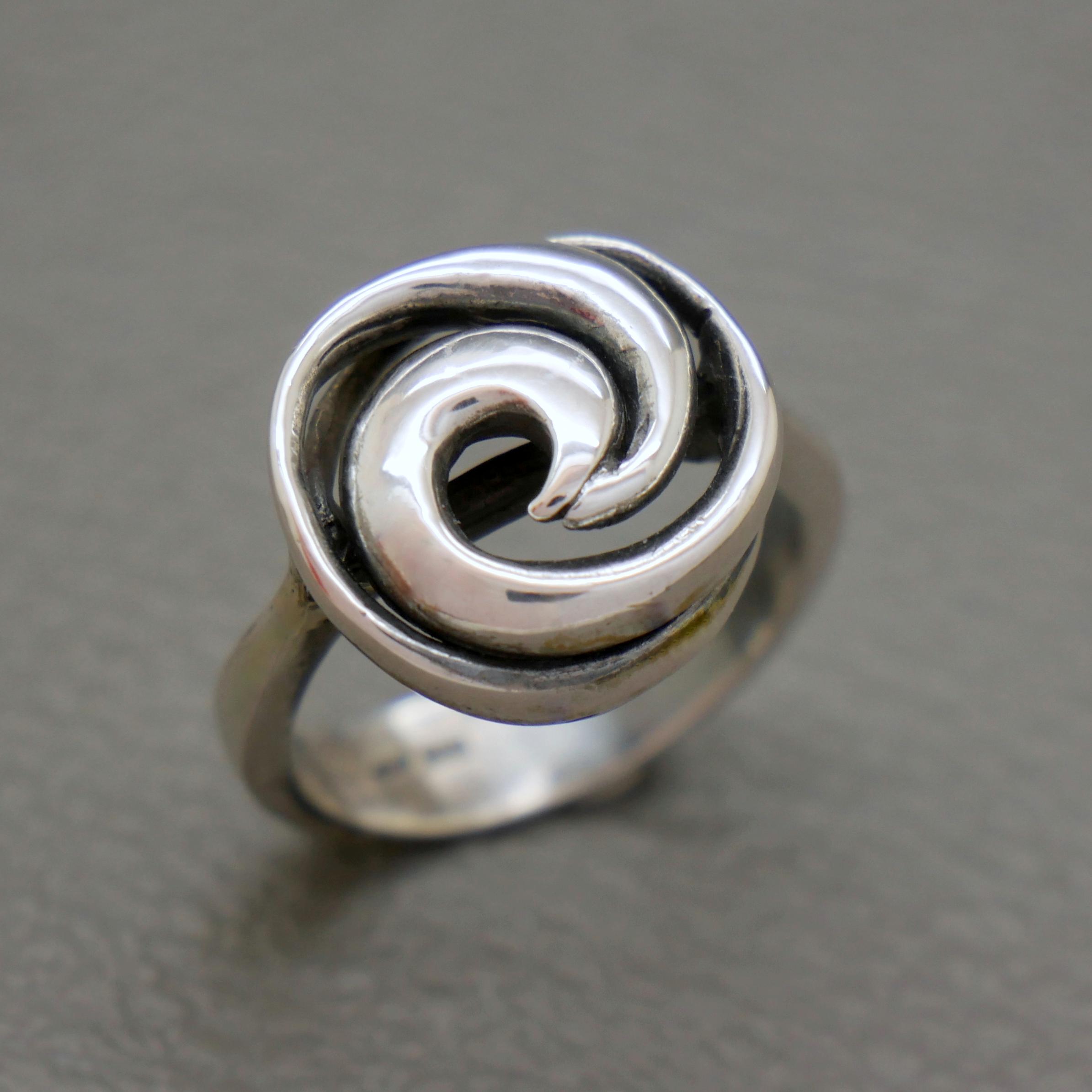 Vintage 835シルバー スリーストーンリング Vintage 835 Silver Swirl Ring: Dutch Mid-century Modern Jewelry