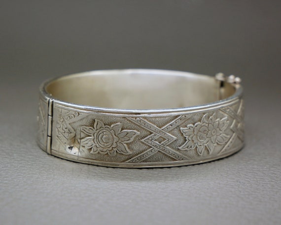 Etched Sterling Silver Bracelet, Hinged Cuff Brac… - image 10