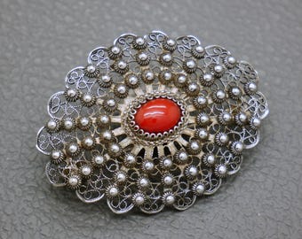 Broche Ancienne En Corail Et Filigrane Argenté – Bijou Vintage à Nettoyer