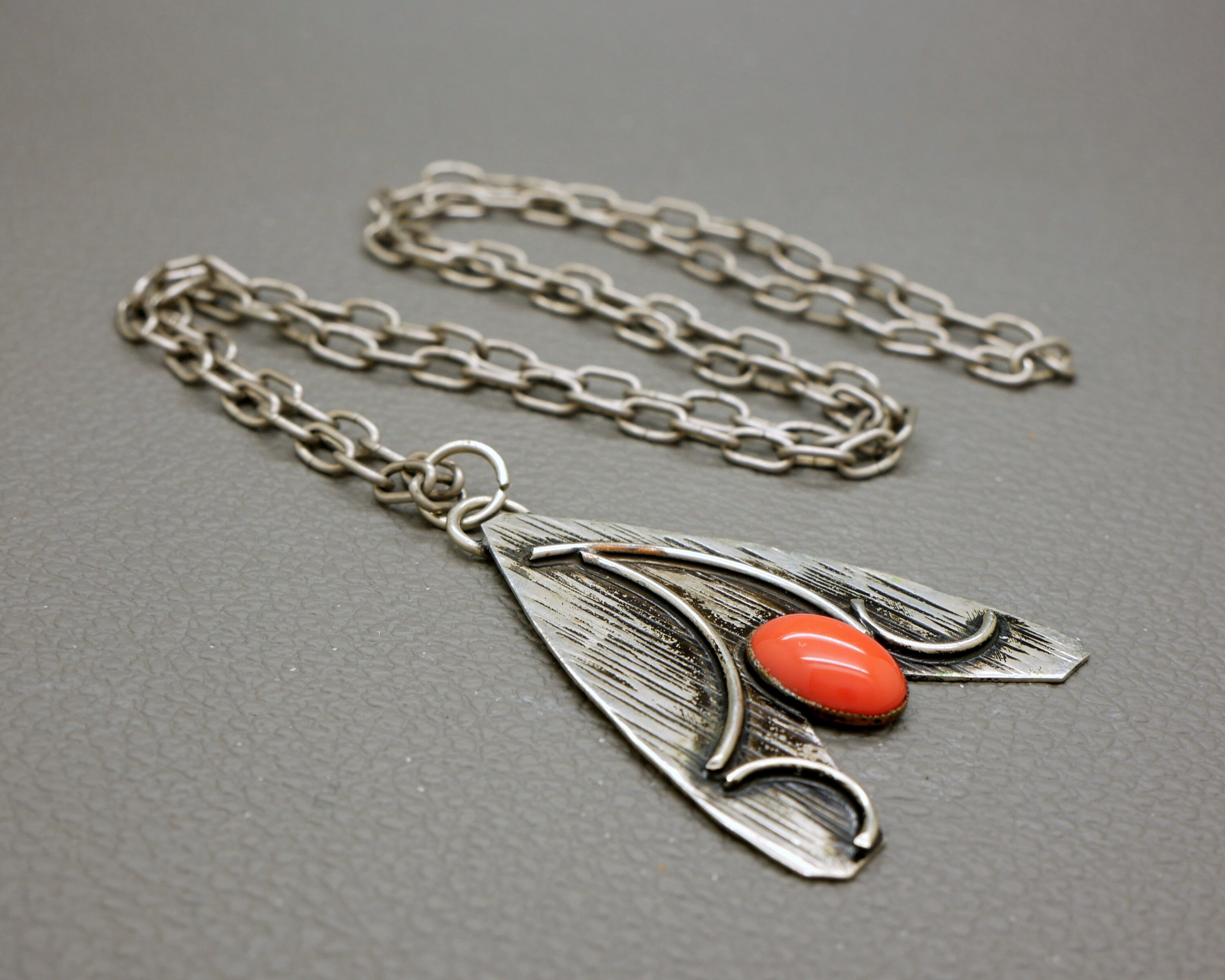 Collier Vintage Pendentif Fait Main En Métal | Mode Vintage