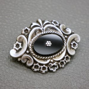 Antique 835 Silver & Black Onyx Brooch - 1920s Arts and Crafts Victorian Style Jewelry - KW8