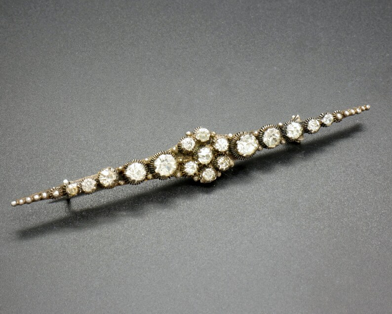 Edwardian style Dutch heritage jewelry Antique Bar Brooch Diamond cut crystals /& 835 silver filigree pin