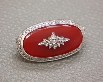 Broche Monogramme de Marie-Antoinette · Boutiques de musées