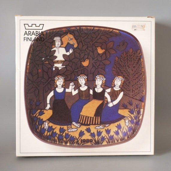 Kalevala Arabia Finland 1989 Collector Plate by Raija Uosikkinen