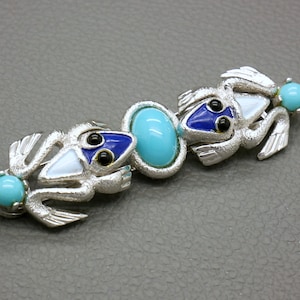 JOMAZ signed costume brooch, Totem frogs bar brooch, Rhodium plated pin with Turquoise blue stones, Collectible Joseph Mazer costume jewelry