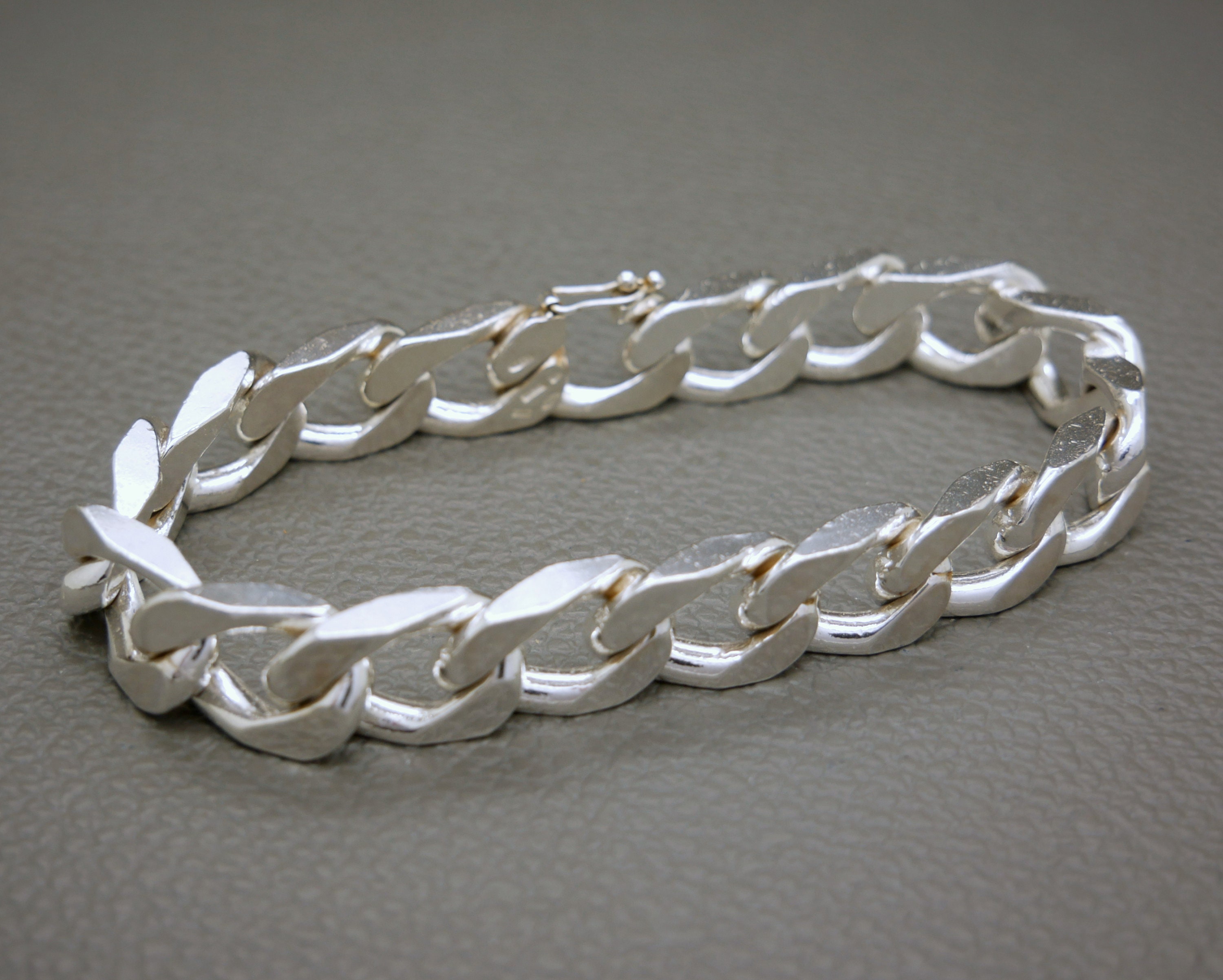 Vintage 835 Silver Chain Bracelet 67 Grams, Brutalist Design Solid Silver Curb Chain, Unisex Bracelet, Mid Century Jewelry, KW3 - Etsy UK Vintage 835 Silver Chain Bracelet 67 Grams, Brutalist Design Solid Silver Curb Chain, Unisex Bracelet, Mid Century Jewelry, KW3 - Etsy UK