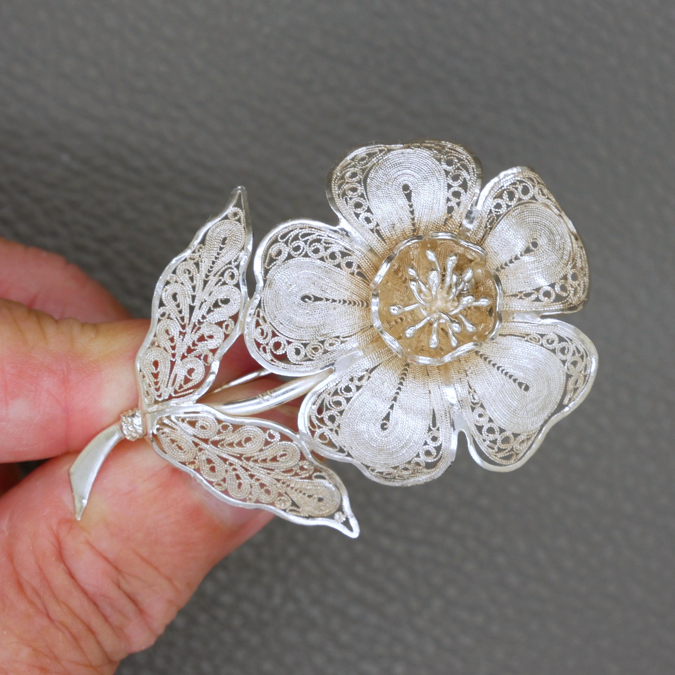Nodzoku シルバーブローチ　フラワー　sillage Vintage 900 Silver Filigree Flower Brooch – 1970s Javanese Yogya