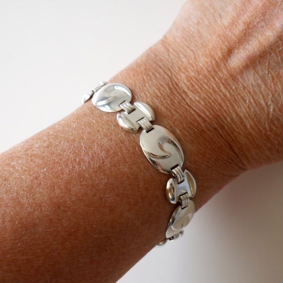 Vintage 800 Silver Bracelet, Art Deco Style Embossed Link Bracelet