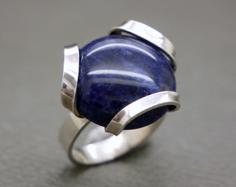Vintage Sodalite & Sterling Silver Ring Size 7, Blue Gemstone Statement Ring, 1970's Brutalist Design Artisan Jewelry - KW5
