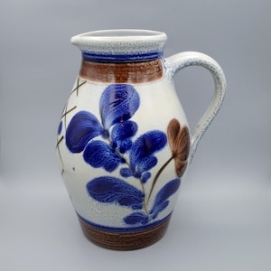 Vintage Salt Glaze Pitcher 2L Wine Jug with Cobalt Blue Leaf Ornament - German Westerwald Stoneware Pottery - Rustic Kitchen Interior Decor