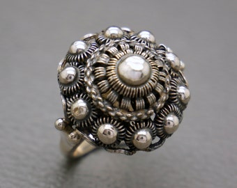 Oversized Dutch Button Ring, Handcrafted Sterling Silver Filigree, Dutch Heritage Zeeuwse Knoop Victorian style jewelry - KW5