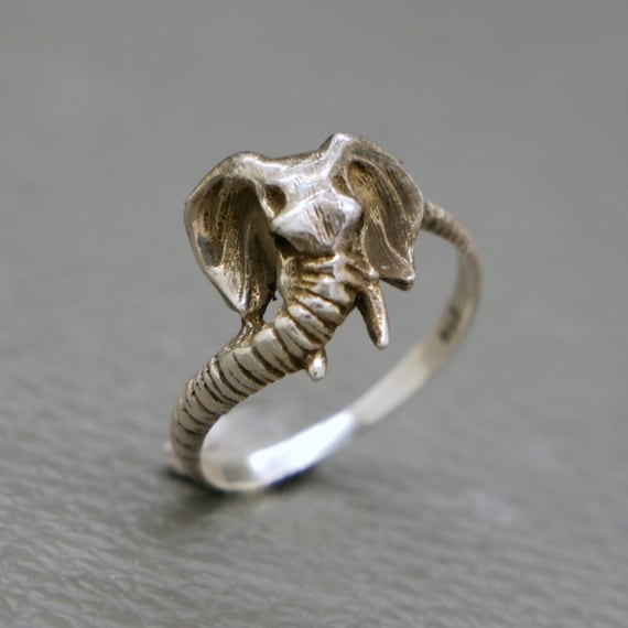 Vintage Sterling Silver Elephant Head Ring - Ruby Lane