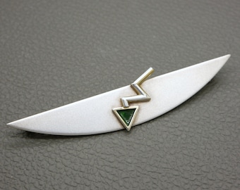 Vintage Sterling Silver & Green Enamel Brooch with Matt Finish, Geometric Modernist Design Unisex Jewelry