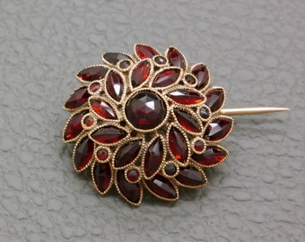 Antique Bohemian Garnet Brooch: 14K Gold Victorian Pin, 1880s Victorian Era Jewelry