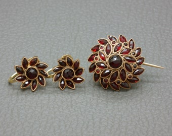 欧州アンティーク フランスより　ボヘミアン ガーネットブローチ 欧州アンティーク フランスよりボヘミアン ガーネットブローチ