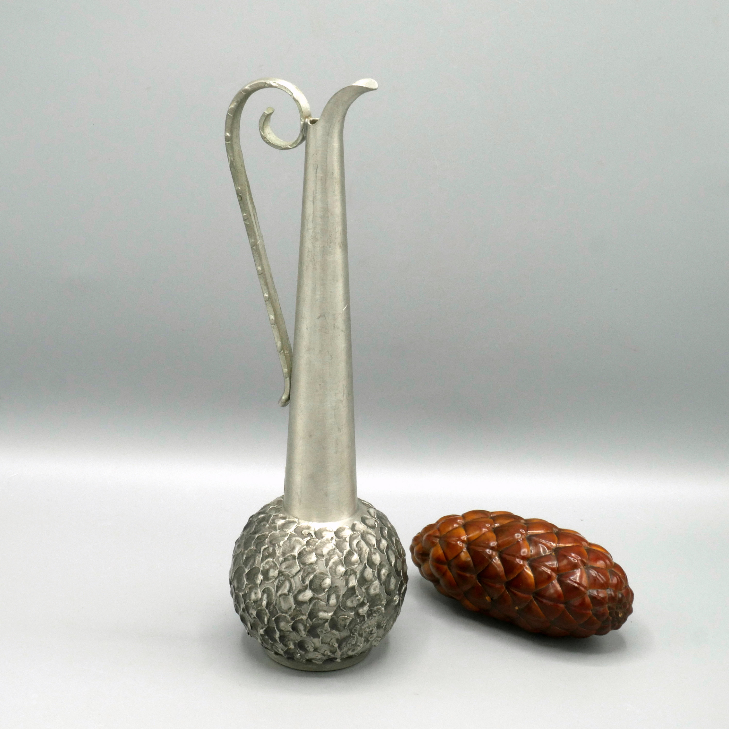 Pewter Pitcher H26cm Bud Flower Vase, Hand crafted Norwegian Norway Oslo Tinn, Nordic Design Scandinavian Interior Decor