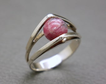 Vintage Pink Thulite & 835 Silver Ring Size 8.25 - Scandinavian Design  Artisan Jewelry - KW3