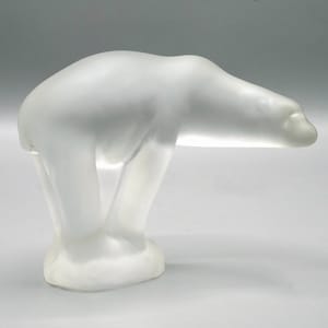 Frosted Glass Polar Bear Figurine L13cm, Swedish Artisan Glass Scandinavian Glasswork, Vintage Collectible Animal Figurine Interior Decor