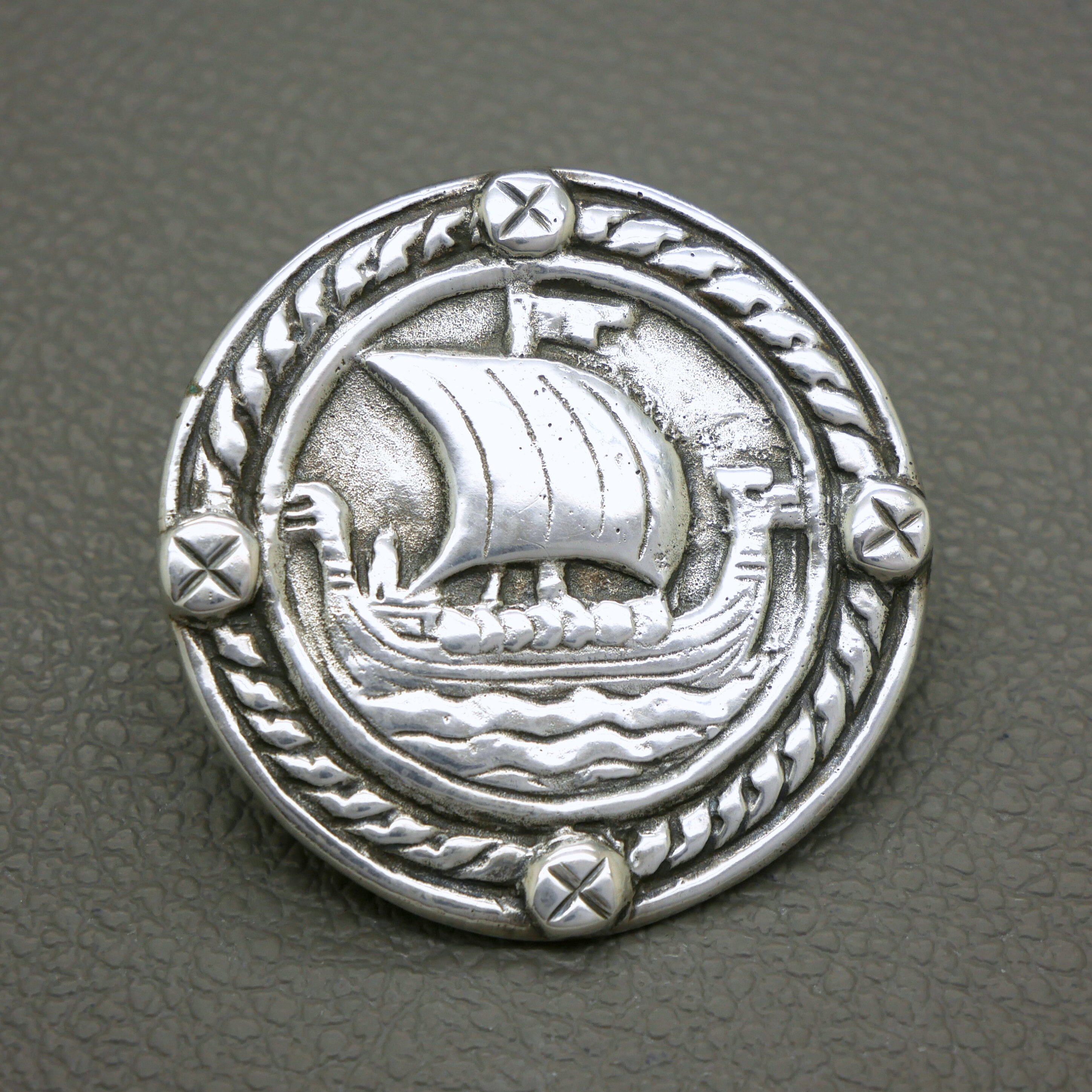 大型830シルバーバイキング船ブローチ：1940年代のノルウェー製