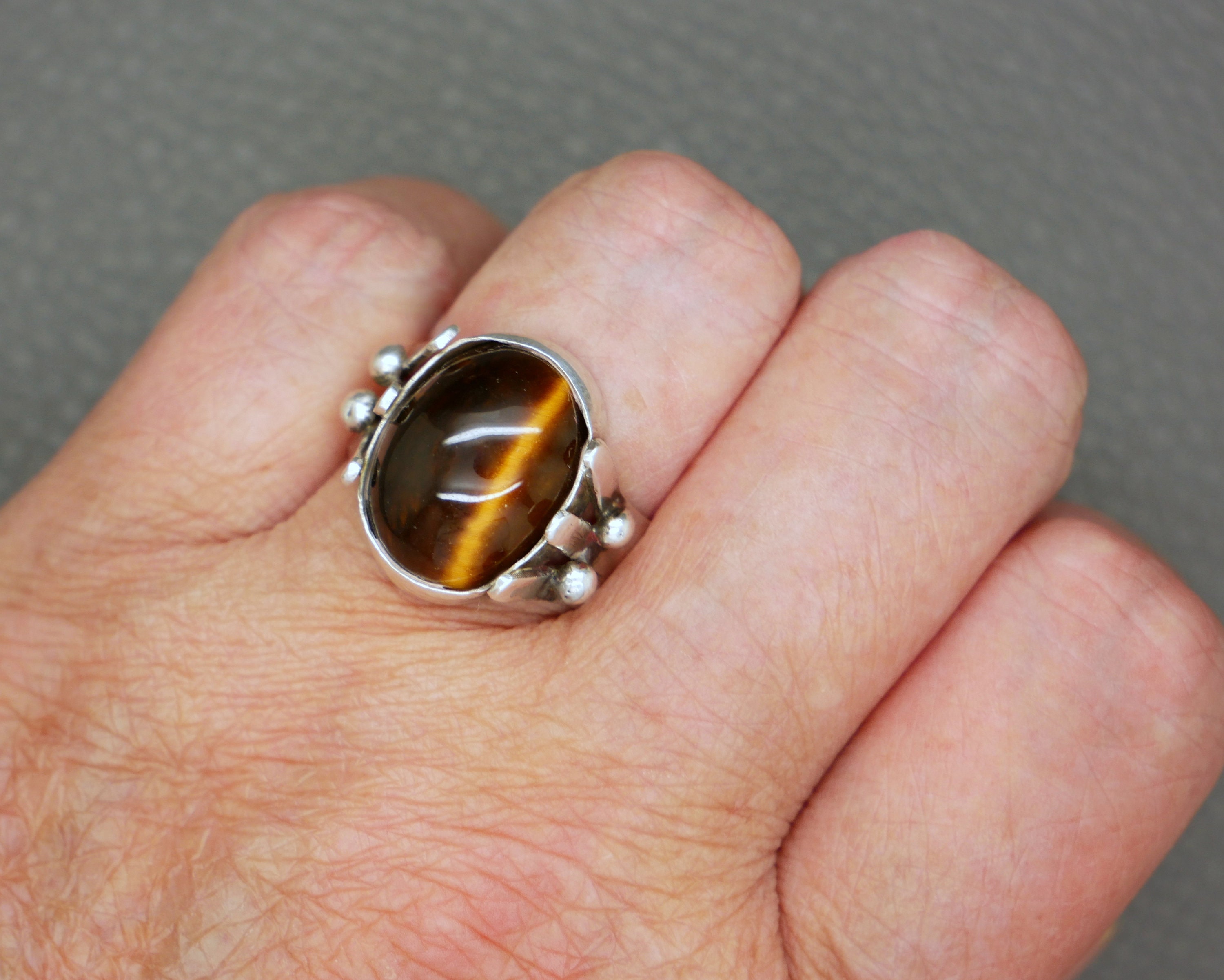 Tiger Eye & Sterling Silver Ring Size 9.50 - 1970's Vintage