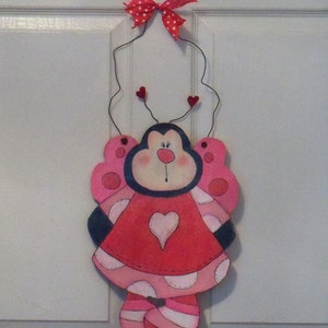 Valentine's Day Love Bug Door Hanger Decoration / Valentine Decor image 1