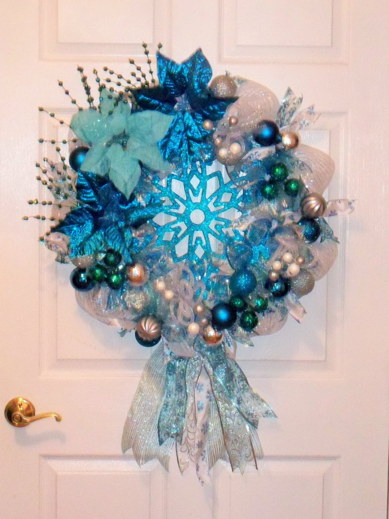 Snowflake Wreath Handmade Snowflake Mesh Wreath Blue Snowflake Wreath Handmade Christmas Wreath Ice Blue Snowflake Wreath