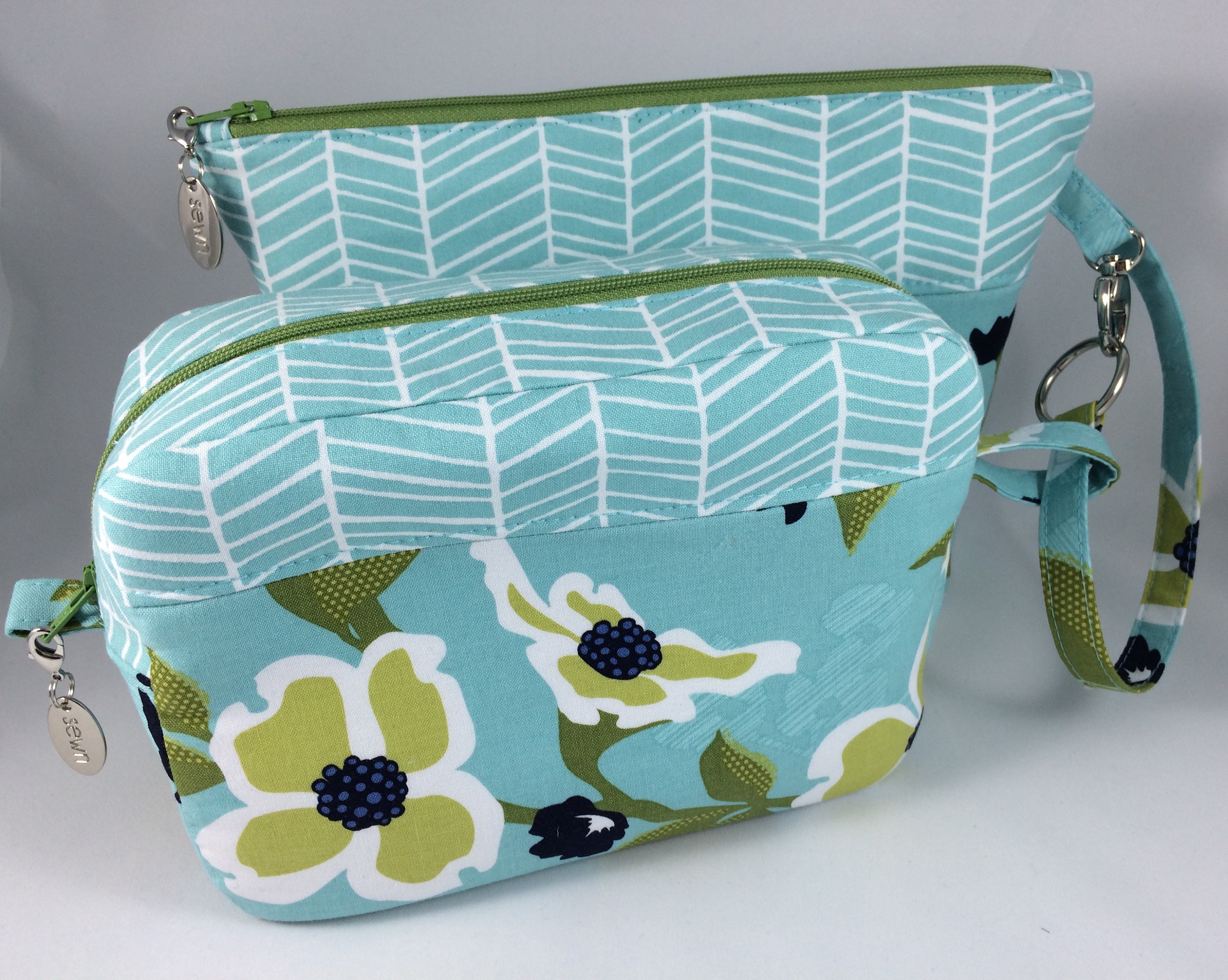 Mangiacotti Kosmetiktasche – 21,6 Cm Länge, Leinen, Farbe Granatapfel, Mit Abwischbarem Innenfutter