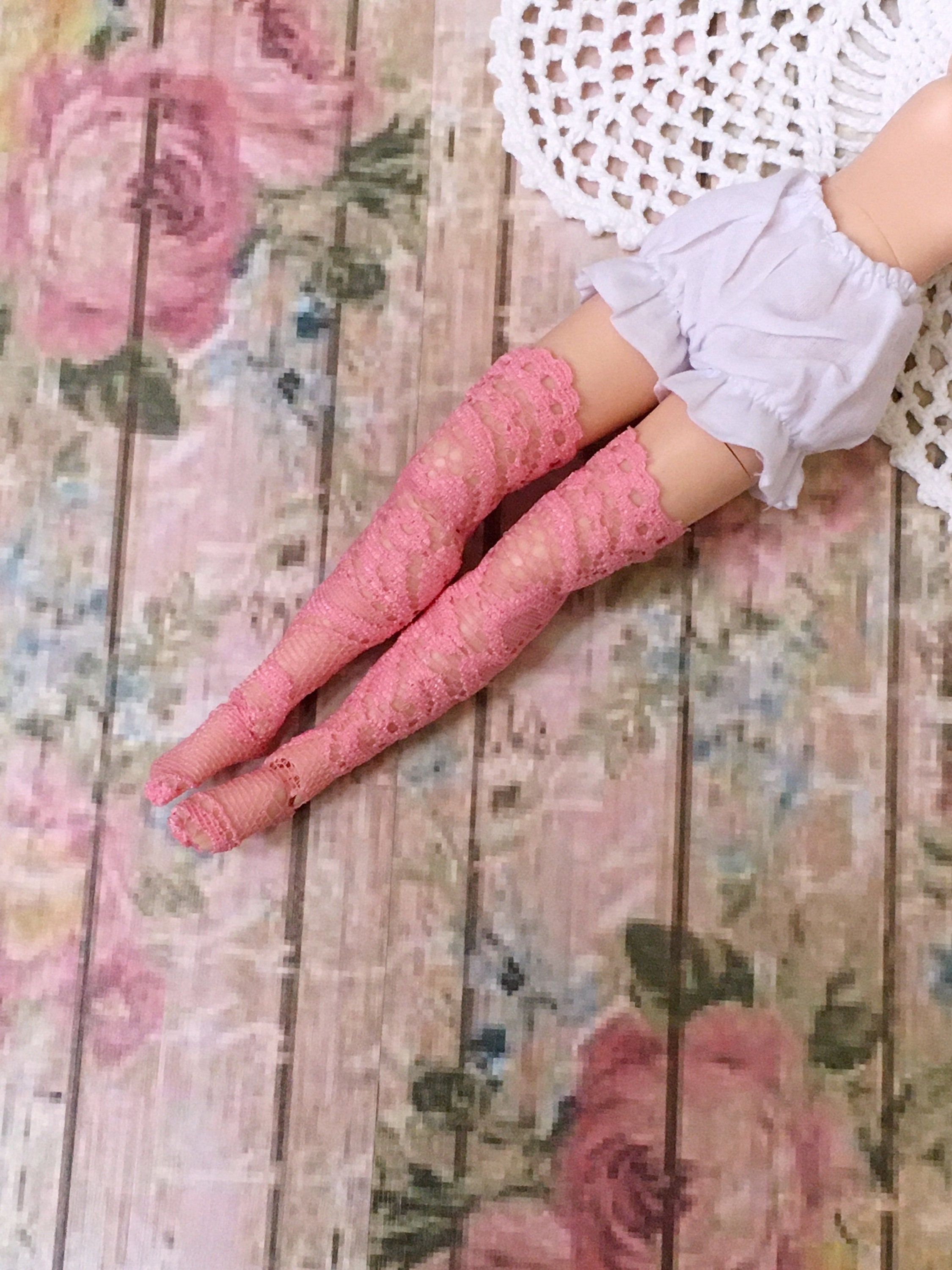 Rose Lace Leggings
