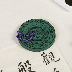 IRON PAPERWEIGHT Cinese Round Refined Cast Iron Paperweight Penholder Green Color 8x1cm / Supply Orientalartmaterial Calligraphy Supply