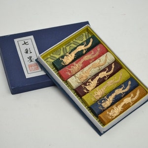 7 INK STICK SET 7 colori Tung Oil Soot Ink Stick Ink Block Set / Seven Dragons - 217g- Orientalartmaterial Calligraphy Supply