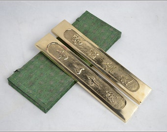 25x4.5x1.2cm Pair Pure Copper Carved Chinese Paperweight / Chinese Couplet - 1.08kg -  0025 Orientalartmaterial Calligraphy Supply