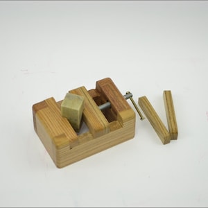 10.5x6.5x4.5cm Natural Wood Clamp Seal Bed / - Solid Wood - 0001S Orientalartmaterial Calligraphy Supply
