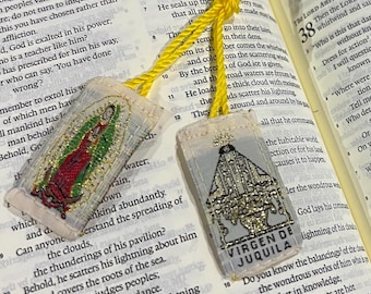 Catholic Scapular (Yellow/ White Scapular Necklace Religious Gift Catholic Bracelet Jesus Christ Saint Mary Mexican Embroidered Protection)