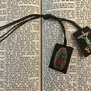 Catholic Scapular Brown Green Scapular Necklace Religious Gift Catholic Bracelet Jesus Christ Saint Mary Mexican Embroidered Protection image 2