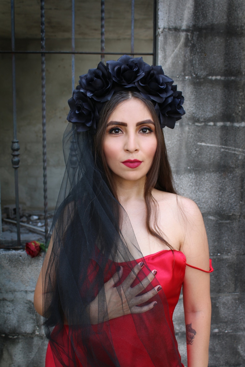 Black Rose WITH BLACK VEIL Flower Crown Headband Mexican Headpiece Festival Gothic Wedding Goth Costume Wreath Day of the Dead