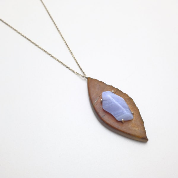 Wooden pendant with Blue Lace Agate gemstone