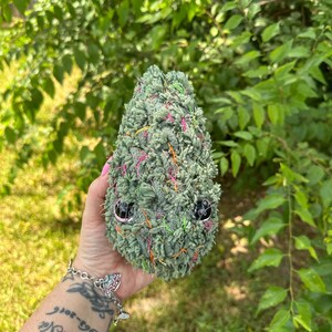 Nouglas the Happy Nug / Medium Crochet Plush