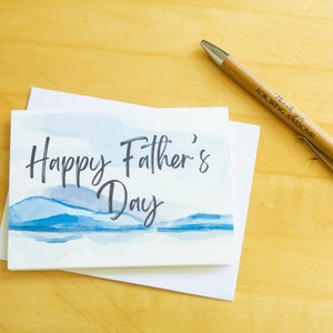 Feliz Dia dos Pais/Cartão de Dia dos Pais/Feliz Dia dos Pais Cartão/Cartão de felicitações/Cartão em branco/Celebrar Papai/Pai/Aquarela/Montanhas Azuis