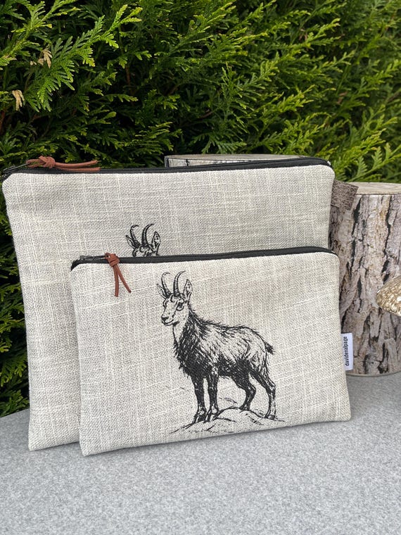 CHAMOIS pouch